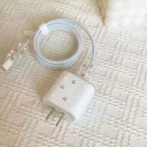 5 pièces/Set Fleurs de Cerisier Conçus Couvercles de Protection pour Chargeur et Câble de Données, Compatible avec Apple 18W/20W et Compatible avec le Câble 14 Pro, Protecteur de Chargeur