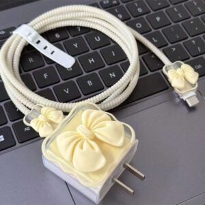 5 pièces Étui de protection pour chargeur Apple 20W, avec une tête de charge et un câble de téléphone dotés d'un nœud rose mignon en 3D. Étui de protection pour câble compatible avec 16/15/14/13